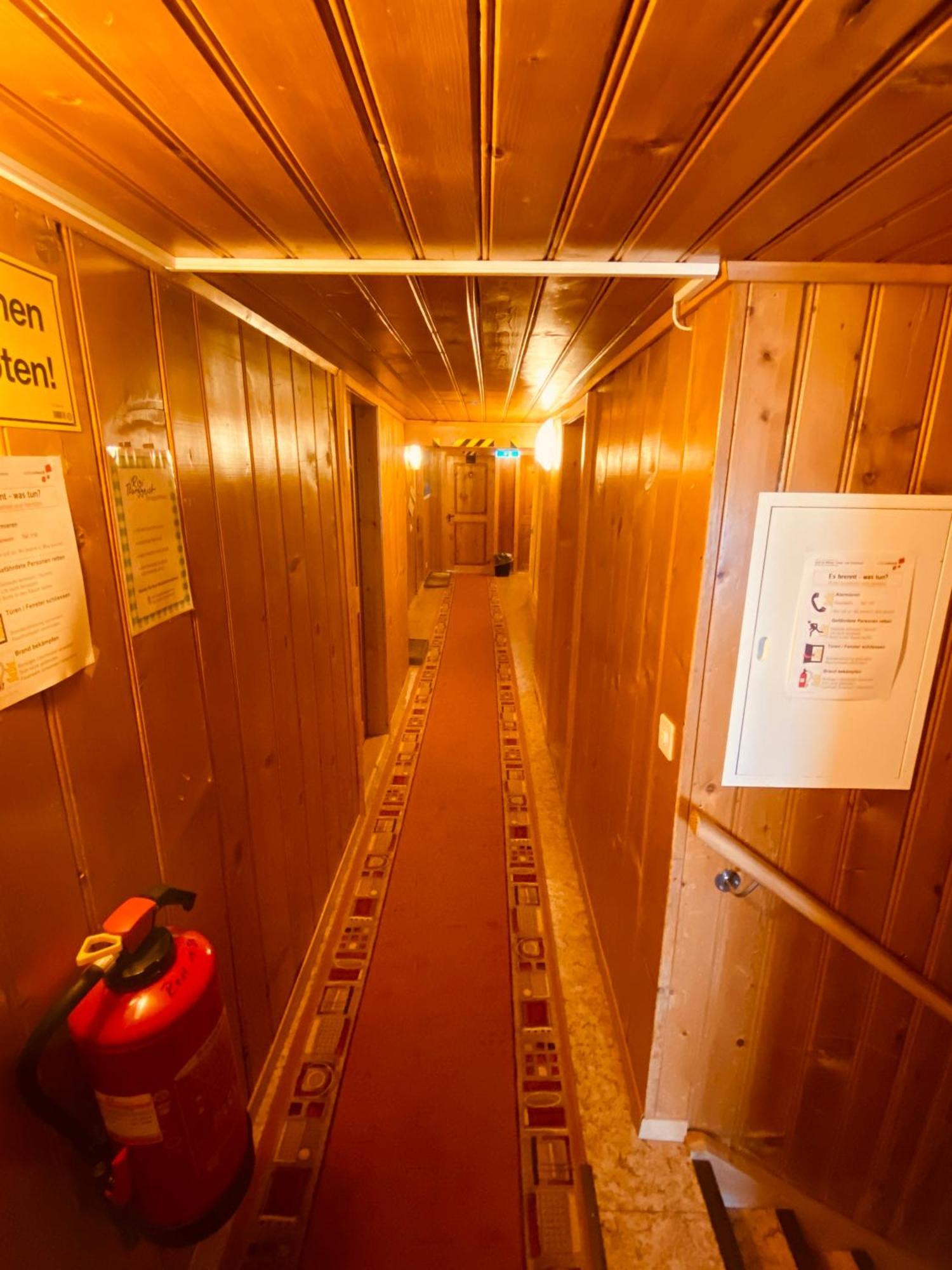Rigi-Burggeist Alpine Guesthouse Герсау Экстерьер фото